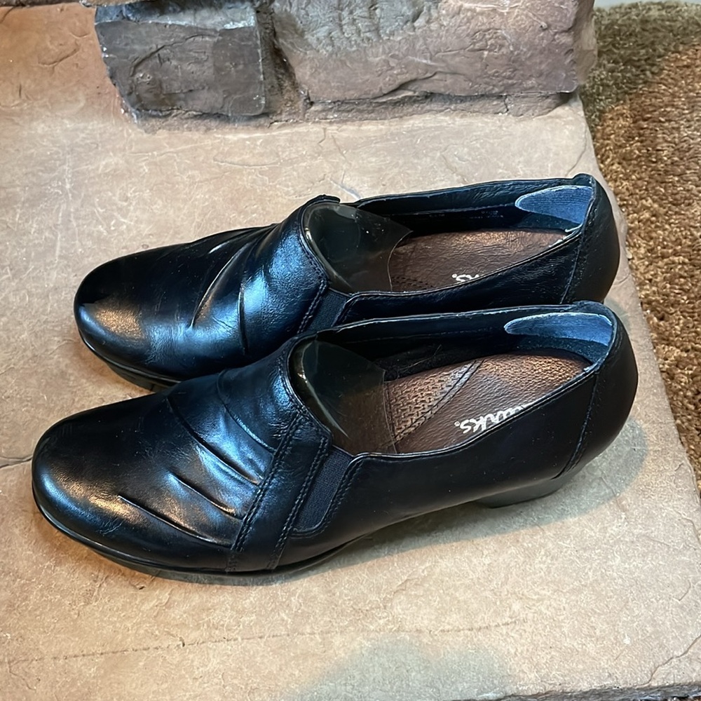 Nib Clarks Black Leather Block Heel Size 8.5m - image 4